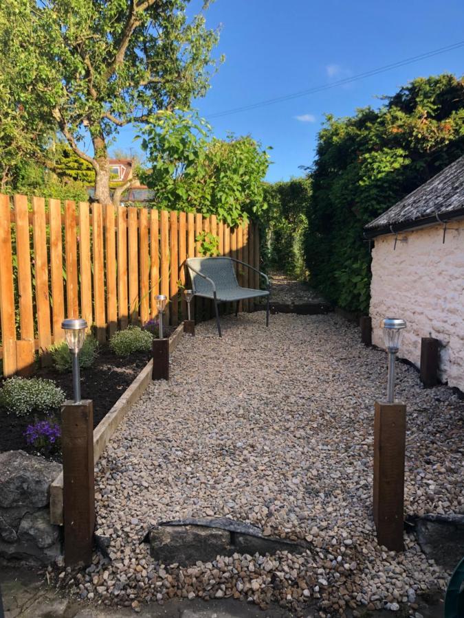 Hill Cottage, Thornton-Le-Dale Торнтон-Дейл Экстерьер фото