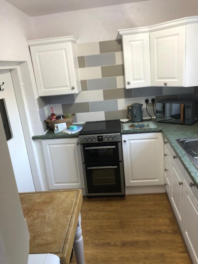Hill Cottage, Thornton-Le-Dale Торнтон-Дейл Экстерьер фото